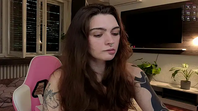 Snapshot of dorfmatratze__ chatting on June 15, 2026, 4:56 am dorfmatratze online show from June 15, 2026, 4:56 am