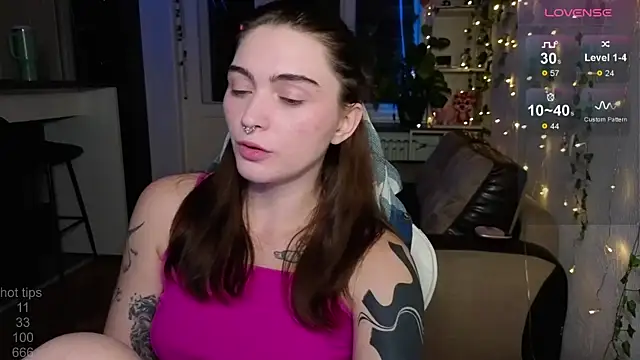 dorfmatratze   online show from November 14, 2025, 5:38 pm