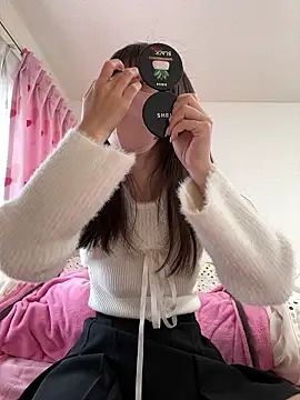 Snapshot of aonyan_7 chatting on March 12, 2026, 11:42 pm aonyan 7 online show from March 12, 2026, 11:42 pm