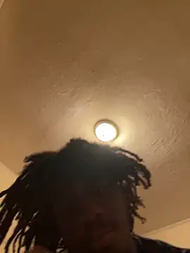 Snapshot of ThickDic28 chatting on November 27, 2025, 4:13 am ThickDic28 online show from November 27, 2025, 4:13 am