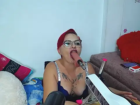 Yeny hot  online show from September 27, 2025, 3:23 am