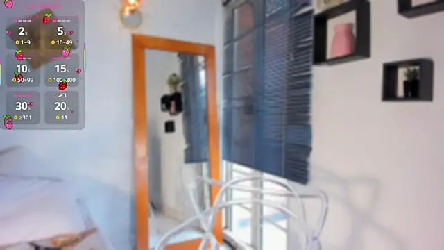 Aleexiiaa online show from April 2, 2026, 12:23 pm