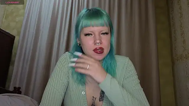 ritaluvswine online show from December 4, 2025, 2:38 pm