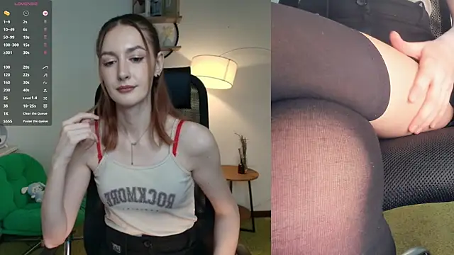 Snapshot of EasterBlink chatting on February 8, 2026, 9:40 am EasterBlink online show from February 8, 2026, 9:40 am