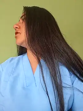 CAROLINE  07 online show from March 5, 2026, 7:43 pm