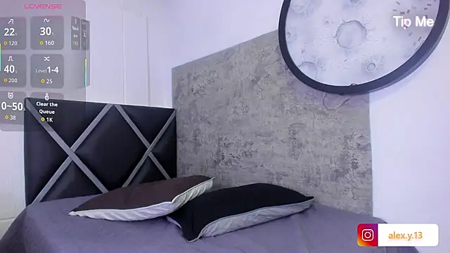  Leohot  online show from March 4, 2026, 3:36 am