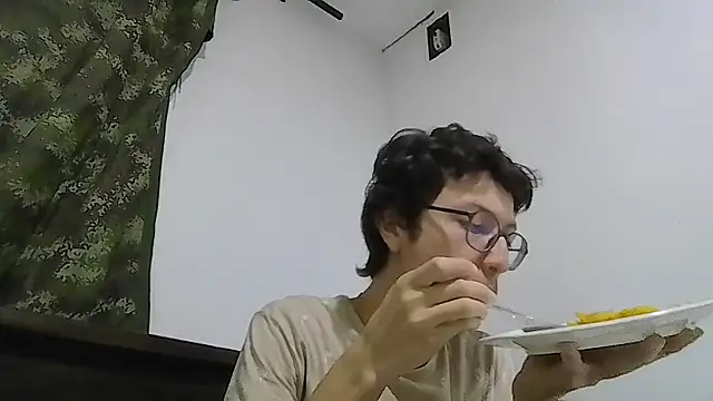 Kevintdx online show from April 22, 2026, 1:12 am