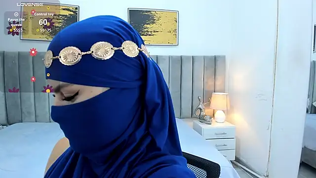 Snapshot of _shaiira chatting on October 13, 2025, 11:56 am shaiira online show from October 13, 2025, 11:56 am