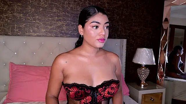 Snapshot of Carly_Monroe_ chatting on November 5, 2025, 10:07 am Carly Monroe online show from November 5, 2025, 10:07 am