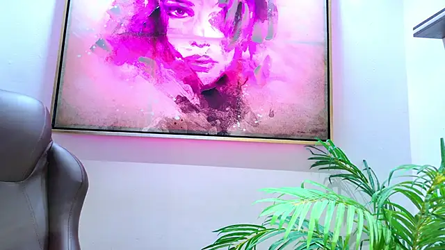 Snapshot of Carly_Monroe_ chatting on November 1, 2025, 10:03 pm Carly Monroe online show from November 1, 2025, 10:03 pm