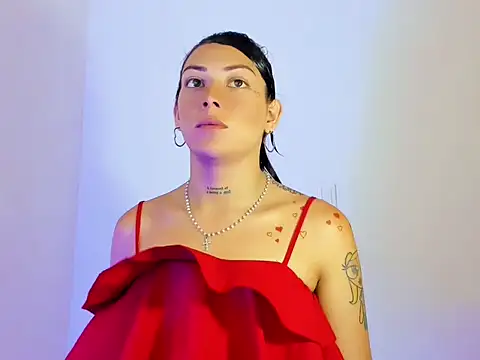 Snapshot of Megan_Gil_ chatting on September 9, 2025, 4:27 pm Megan Gil online show from September 9, 2025, 4:27 pm