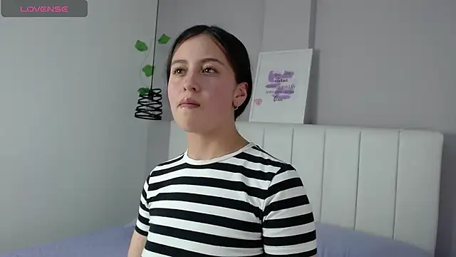 Snapshot of Zaaida_ chatting on February 24, 2026, 9:37 pm Zaaida online show from February 24, 2026, 9:37 pm