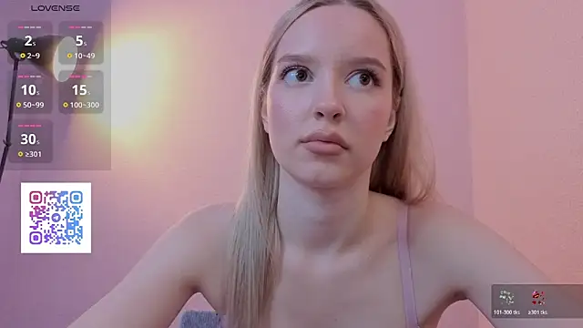 Snapshot of PickmeBabby chatting on November 7, 2025, 8:35 pm PickmeBabby online show from November 7, 2025, 8:35 pm