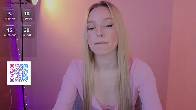 Snapshot of PickmeBabby chatting on January 8, 2026, 8:15 pm PickmeBabby online show from January 8, 2026, 8:15 pm