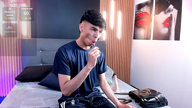 OnlyJos online show from October 29, 2025, 7:46 pm