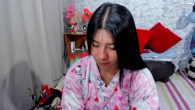 Snapshot of Shaden_11 chatting on September 18, 2025, 1:41 am Shaden 11 online show from September 18, 2025, 1:41 am