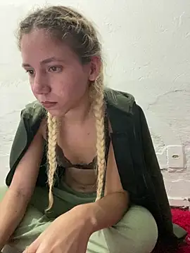 Snapshot of Bruna551 chatting on February 27, 2026, 12:22 am Bruna551 online show from February 27, 2026, 12:22 am