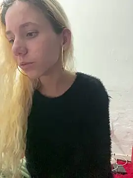 Snapshot of Bruna551 chatting on March 3, 2026, 2:51 am Bruna551 online show from March 3, 2026, 2:51 am