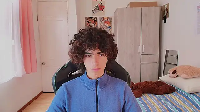 Nude Boy18 online show from March 24, 2026, 4:29 pm