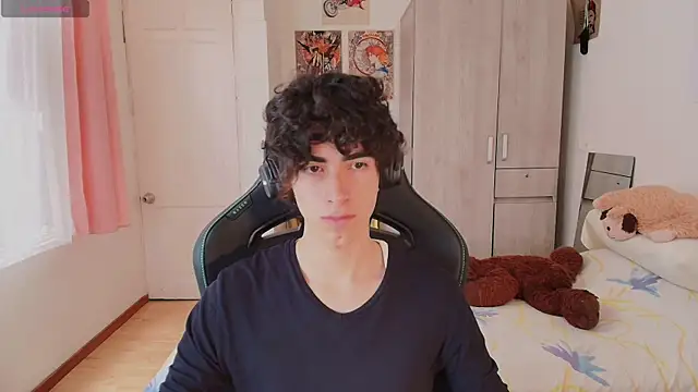 Nude Boy18 online show from March 26, 2026, 6:06 pm