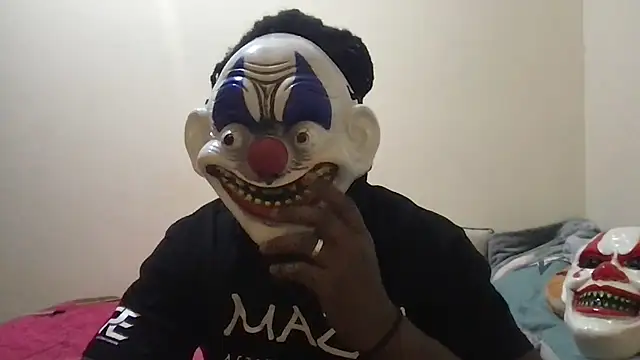 Snapshot of Jake_Chris chatting on October 31, 2025, 6:15 pm Jake Chris online show from October 31, 2025, 6:15 pm