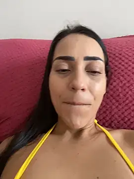 lucioliveira online show from April 24, 2026, 1:46 pm