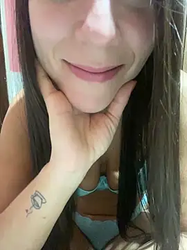 lucioliveira online show from September 25, 2025, 1:17 pm