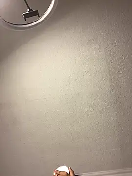 lunita sweet5 online show from September 21, 2025, 1:55 am