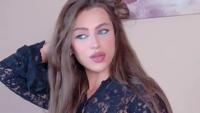 Snapshot of Sienna_Voss chatting on April 30, 2026, 8:38 pm Sienna Voss online show from April 30, 2026, 8:38 pm