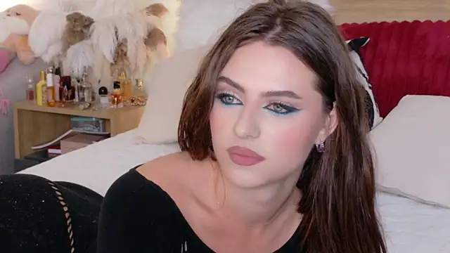 Sienna Voss online show from January 18, 2026, 8:23 pm