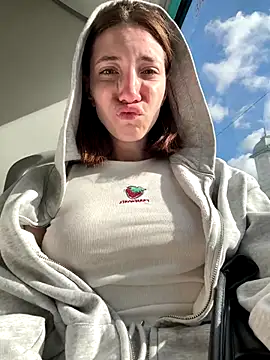 BallerinaCappuccino  online show from September 28, 2025, 8:32 am