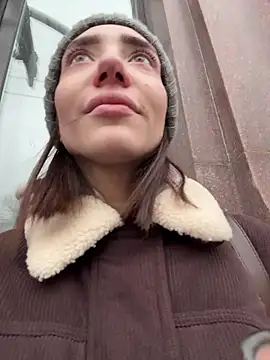 BallerinaCappuccino  online show from November 6, 2025, 7:01 am