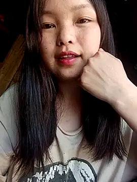 XoiXoi232 online show from April 8, 2026, 2:35 am