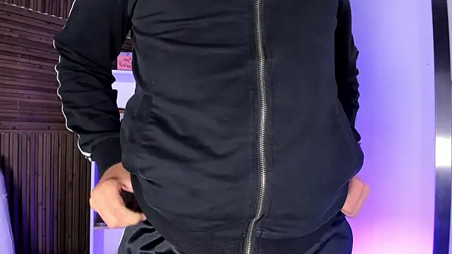 Snapshot of Axel_grey_ chatting on November 28, 2025, 12:05 pm Axel grey online show from November 28, 2025, 12:05 pm