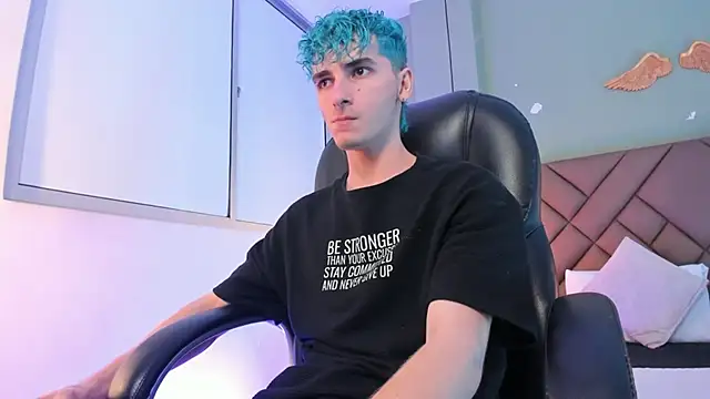 JaydenVillalobos online show from September 20, 2025, 10:26 pm