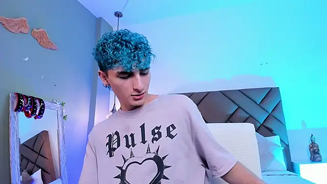 JaydenVillalobos online show from October 15, 2025, 1:30 pm