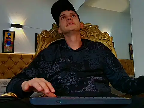 Jheampiiero online show from June 3, 2026, 8:35 pm