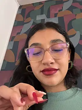 ValentiinaCruz online show from March 5, 2026, 8:38 pm