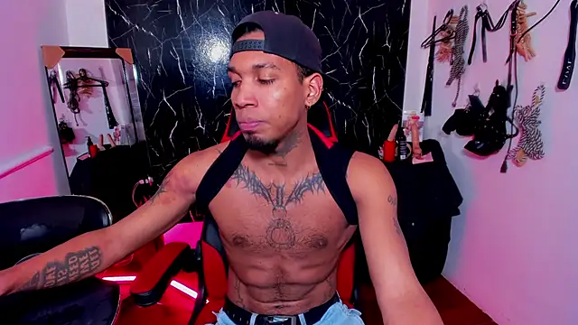 Snapshot of DIEGO_WICKED chatting on September 11, 2025, 5:29 am DIEGO WICKED online show from September 11, 2025, 5:29 am