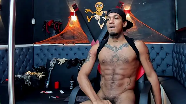 Snapshot of DIEGO_WICKED chatting on October 19, 2025, 12:19 pm DIEGO WICKED online show from October 19, 2025, 12:19 pm