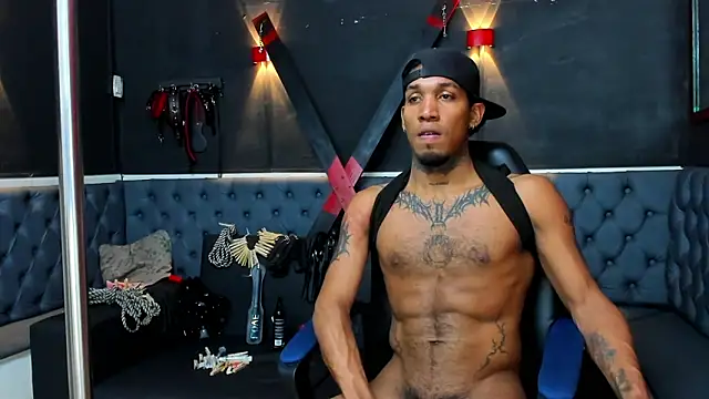 Snapshot of DIEGO_WICKED chatting on October 15, 2025, 4:00 am DIEGO WICKED online show from October 15, 2025, 4:00 am