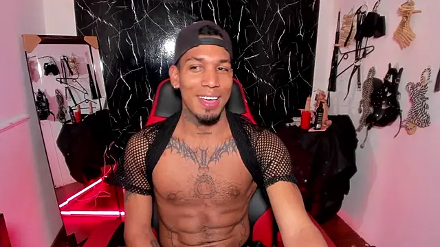 Snapshot of DIEGO_WICKED chatting on September 10, 2025, 2:10 am DIEGO WICKED online show from September 10, 2025, 2:10 am