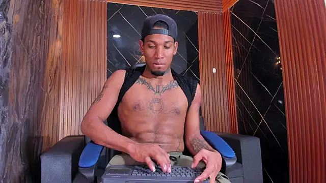 Snapshot of DIEGO_WICKED chatting on September 20, 2025, 7:30 pm DIEGO WICKED online show from September 20, 2025, 7:30 pm