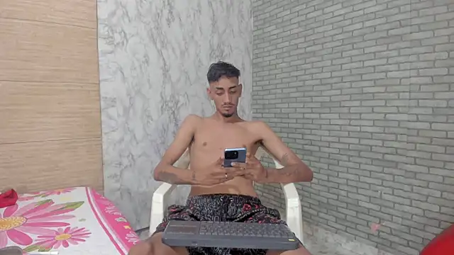 Sexvergon 26 online show from October 28, 2025, 7:57 pm