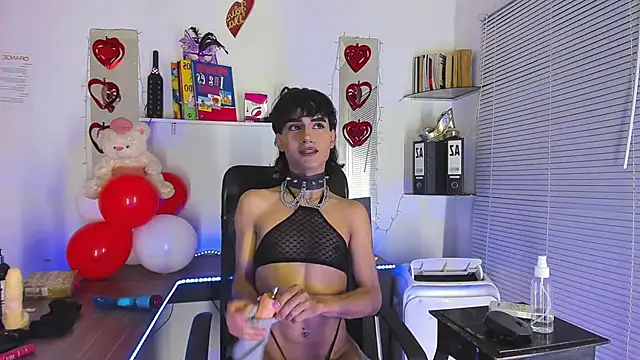 Snapshot of IviMiller@xh chatting on September 14, 2025, 6:30 pm IviMillerxh online show from September 14, 2025, 6:30 pm