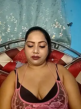 hornypriya696 online show from November 25, 2025, 6:41 pm