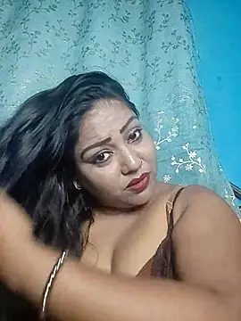 hornypriya696 online show from October 4, 2025, 6:20 pm