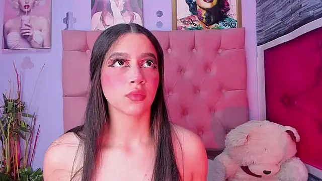 Megan Luxe online show from January 9, 2026, 4:30 am