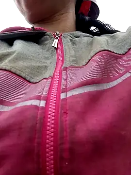 MaiHoa69 online show from February 11, 2026, 5:51 am