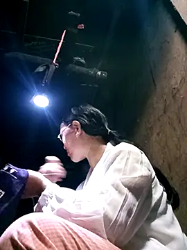 MaiHoa69 online show from March 24, 2026, 12:49 pm